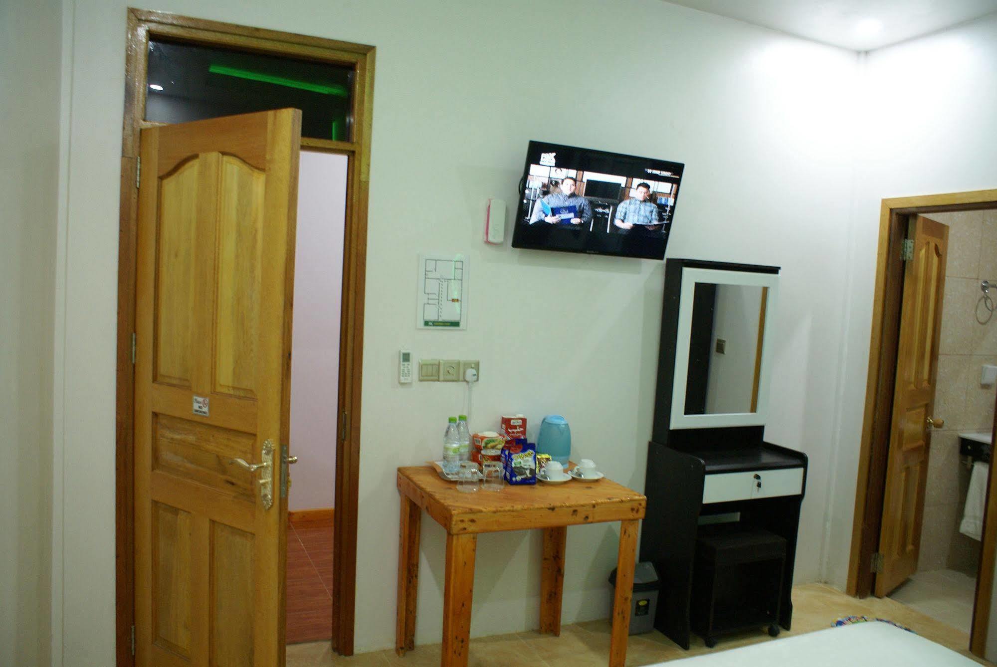 Hulhudheli Inn Luaran gambar
